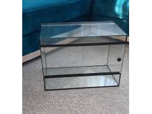 ox_sprzedam-terrarium-szklane-o-wymiarach-30x50x35cm