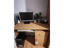 ox_zestaw-komputerowy-z-biurkiem-i-krzeslem-komputer-monitor-biurko