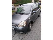 ox_toyota-yaris-2004