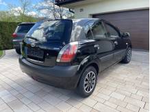ox_kia-rio-14-benzyna-klima-2010