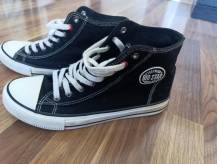 ox_sprzedam-trampki-firmy-big-star-rozm-39