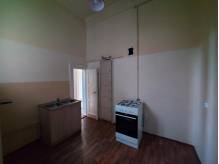 ox_sprzedaz-lokalu-mieszkalnego-nr-13-przy-pl-sw-krzyza-1