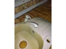 ox_zlewozmywak-granitowy-bezowy-gratis-bateria