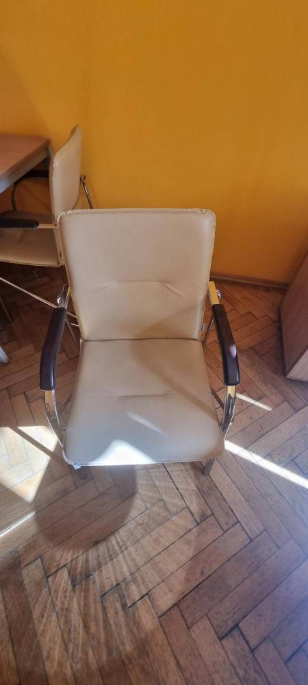 ox_krzesla-na-sprzedaz