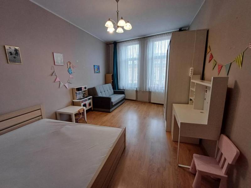 ox_zadbane-2-pokojowe-mieszkanie-w-centrum-cieszyna-ii-pietro-best