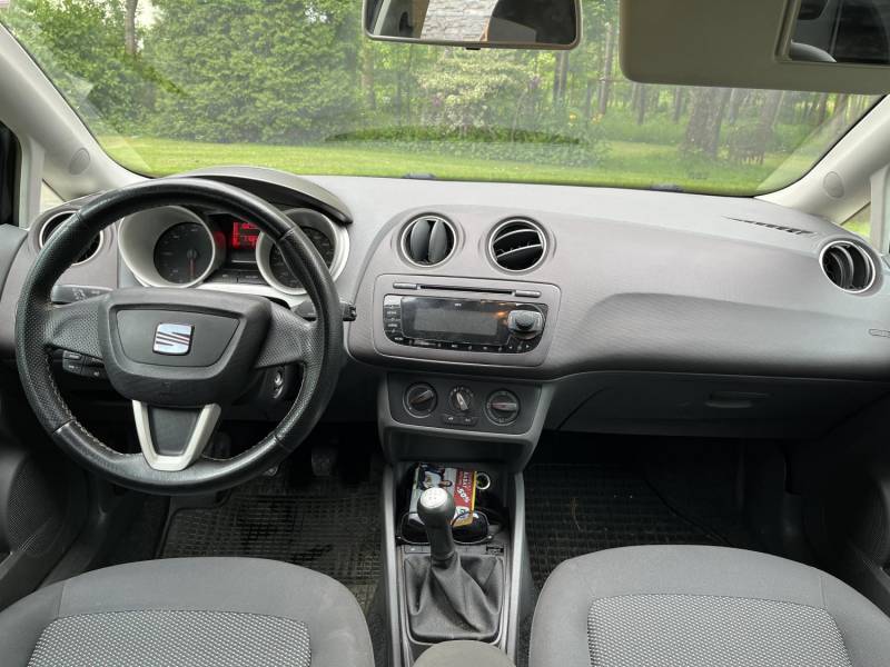 ox_seat-ibiza-2010r-14tdi-klimatyzacja-alufelgi-5-drzwi