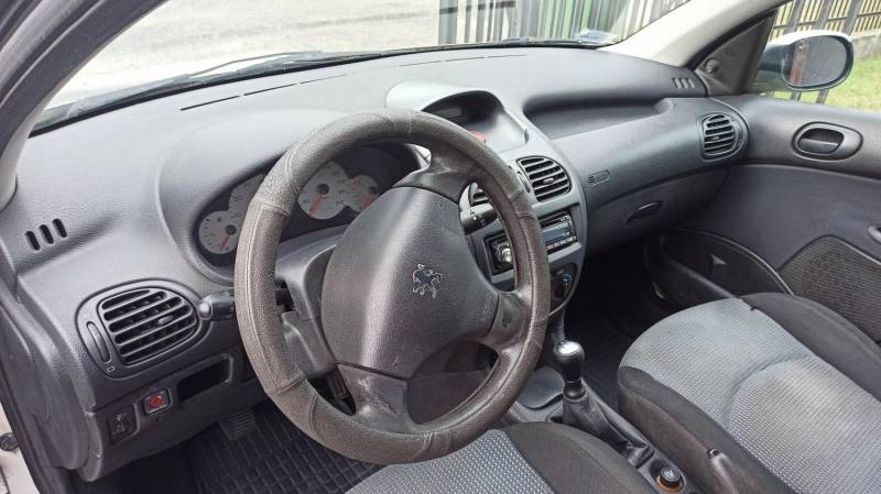 ox_peugeot-206-sw