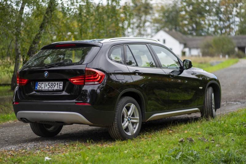 ox_bmw-x1