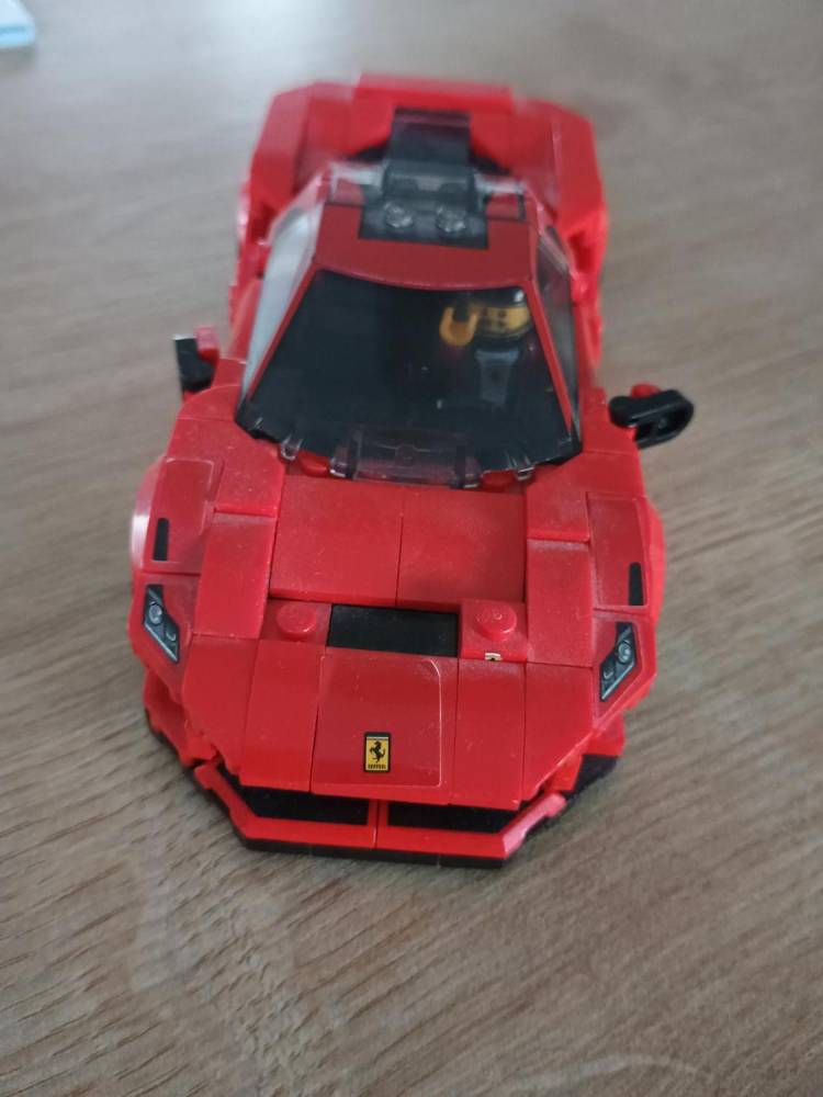 ox_klocki-lego-ferrari