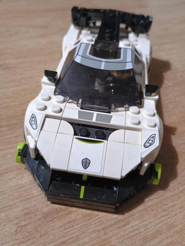 ox_klocki-lego-koenigsegg