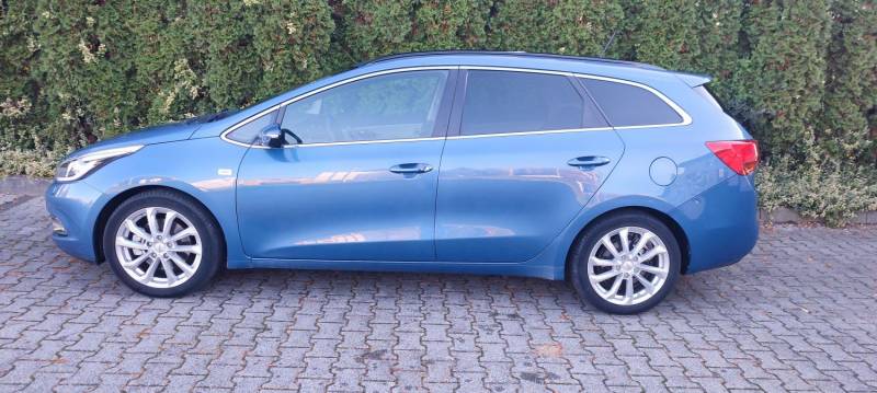 ox_kia-ceed-2014-platinium-navi-xenon-skora