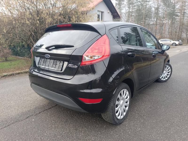 ox_ford-fiesta-125-82km-klimatyzacja-107-000km