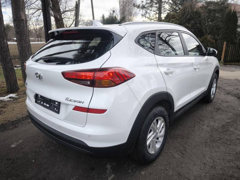 ox_hyundai-tucson-16-benzyna-2019r-lift-127tkm-nawi-alu