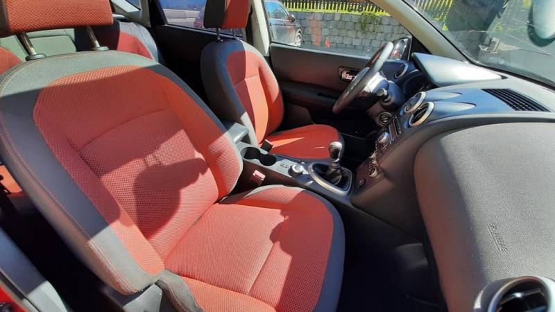 ox_nissan-qashqai-salonowy-4x4-150km-panoramicznydach-xenony-klimatronic
