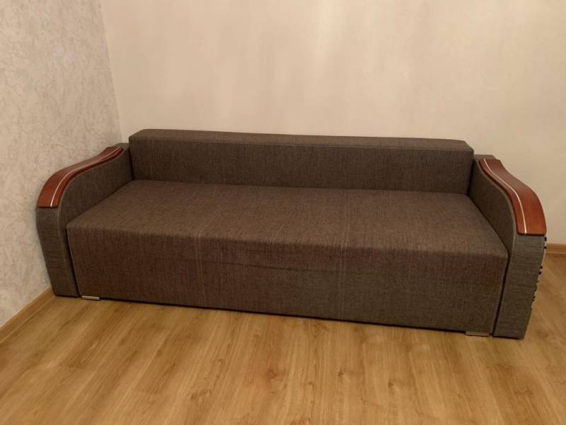 ox_elegancka-sofa-kanapa-rozkladana-200-cm-x-135-cm-na-sprezynach