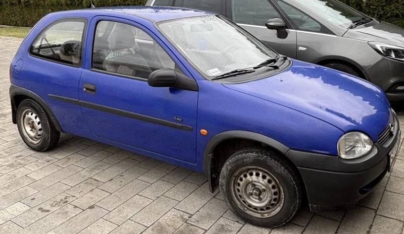 ox_opel-corsa-2000-r-w-pelni-sprawny