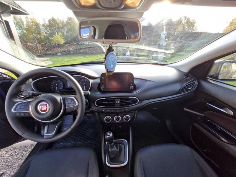 ox_fiat-tipo-10-z-salonu-na-gwarancji-2021