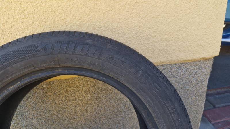 ox_mam-do-sprzedania-bridgestone-r15-17560