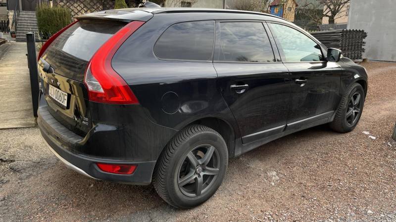 ox_volvo-xc60-24-d5-awd-2009r