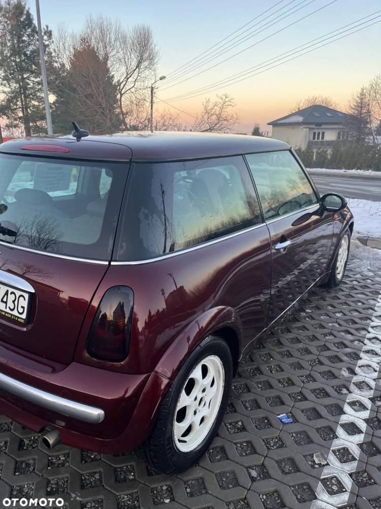 ox_minicooper-2004-16l-115-km