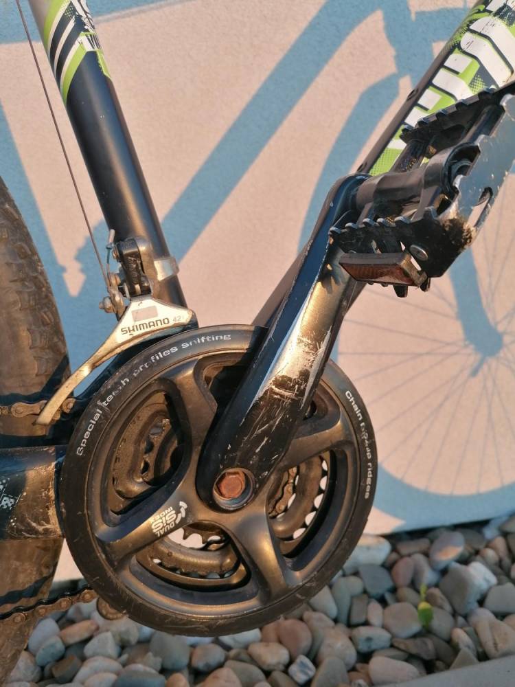 ox_rower-downhillowy-scott-voltage-yz2