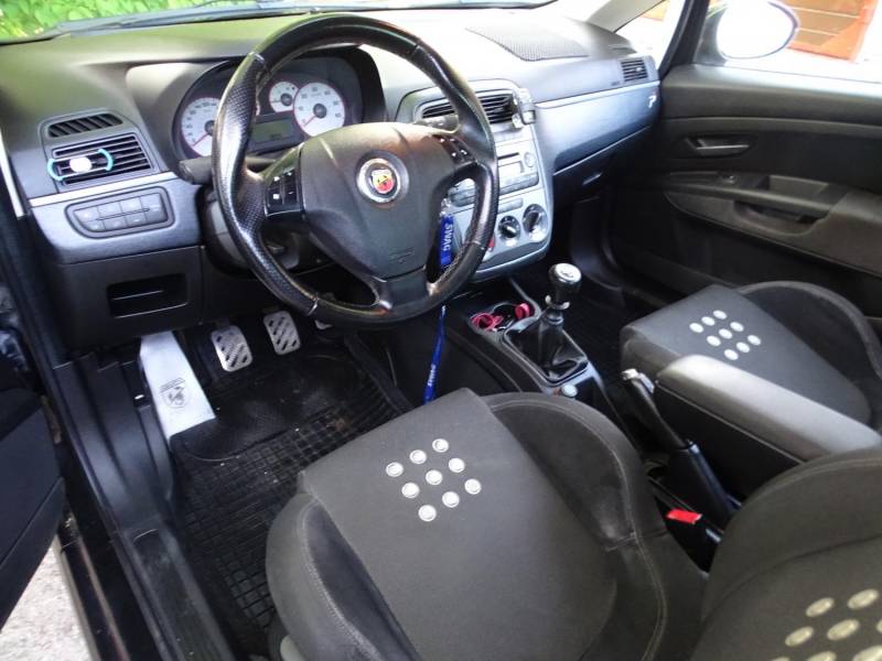 ox_fiat-grande-punto-sport-130-km