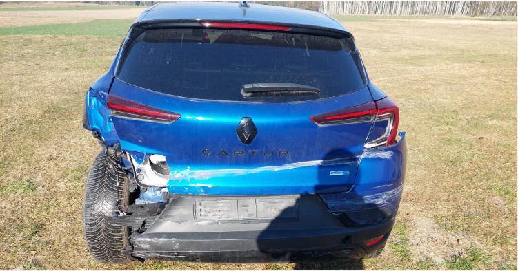 ox_renault-captur-16-hybryda-2022r-na-chodzie-czesci