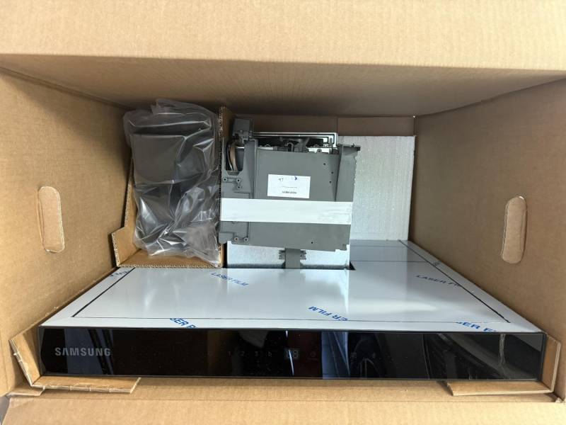 ox_nowy-okap-kuchenny-samsung-nk24c5703tm-klasa-a