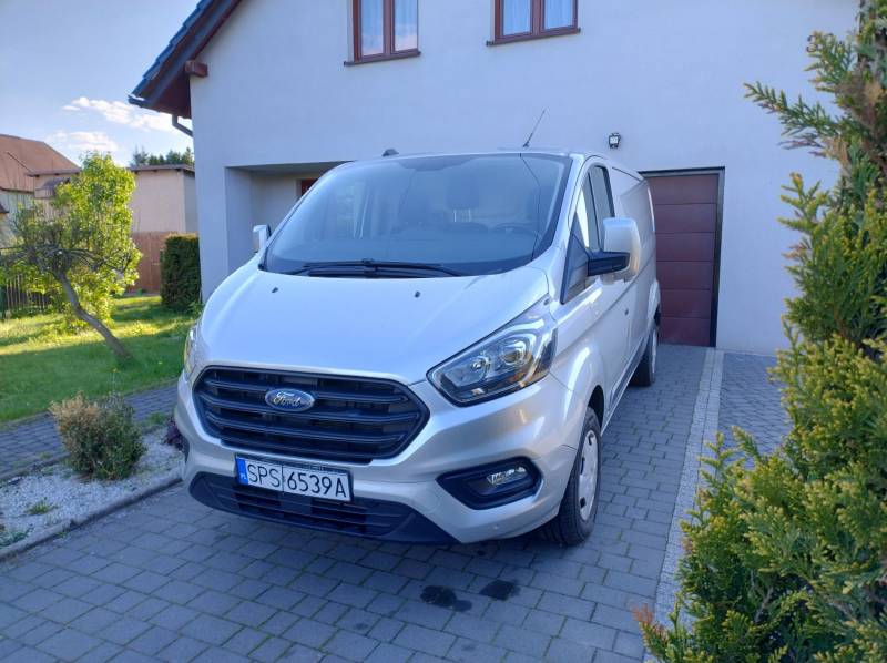 ox_ford-transit-custom-20202021-czujniki-parkowania-przod-i-tyl
