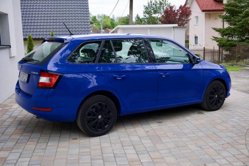 ox_skoda-fabia-ambition-10