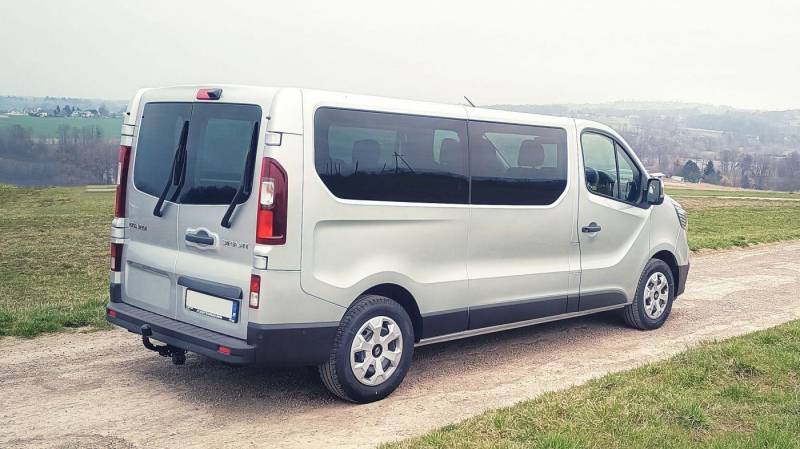 ox_wynajem-busa-9-osobowego-wolne-terminy-wakacje-2025