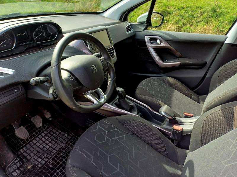 ox_peugeot-2008