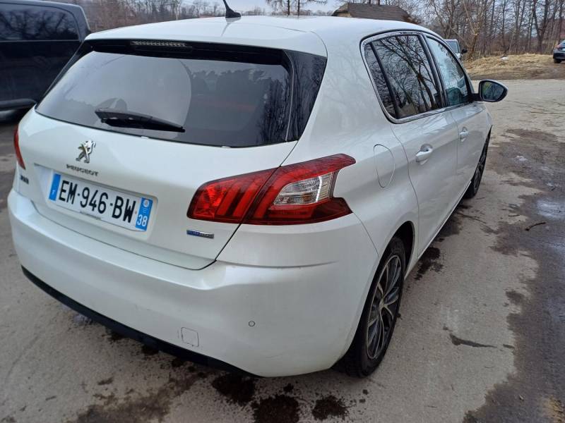 ox_peugeot-308