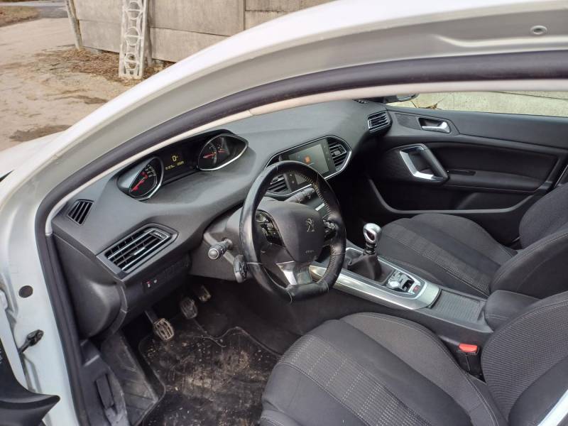 ox_peugeot-308