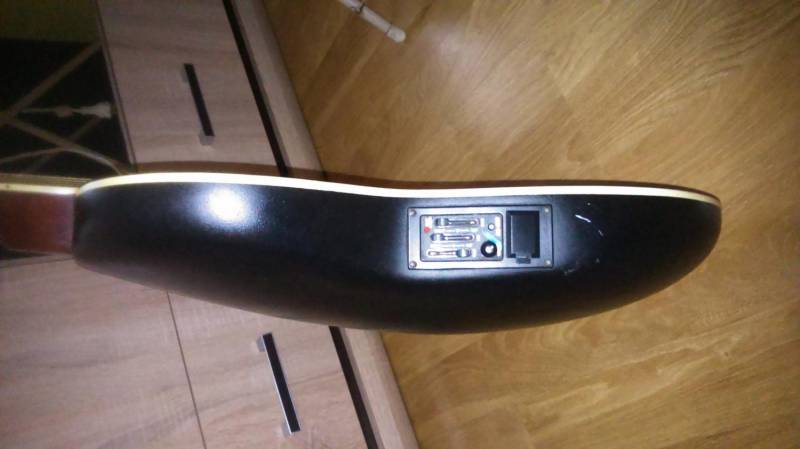 ox_gitara-elektroakustyczna-marris