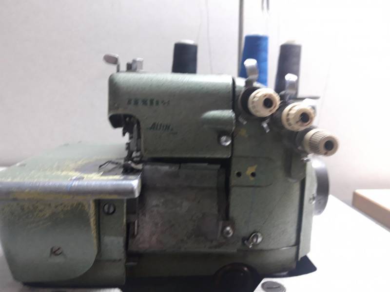 ox_maszyna-do-szycia-overlock