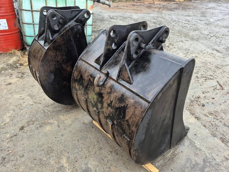 ox_oryginalne-lyzki-77-i-30-cm-z-koparko-ladowarki-komatsu-wb93s