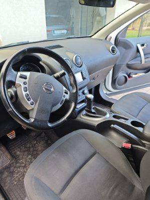 ox_nissan-quashqai-16b-salon-polska