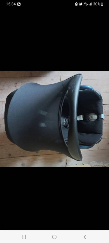 ox_sprzedam-fotelik-maxi-cosi-0-13-kg-i-baze-isofix