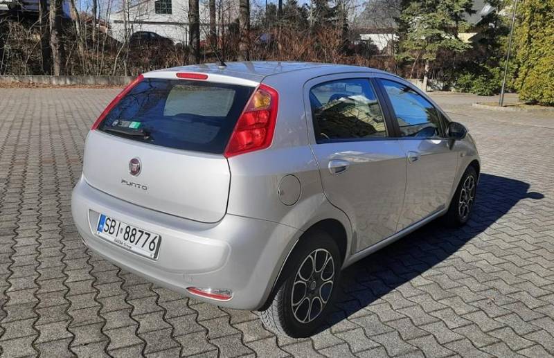 ox_fiatpunto-salonowy-14-benzyna-serwisowanyzadbany-5drzwi-klimaalufelgi