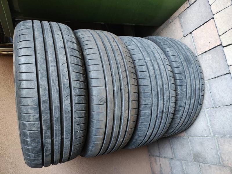 ox_opony-dunlop-20555-r16