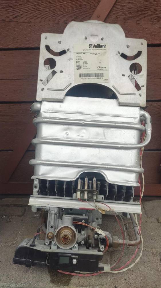 ox_ogrzewacz-gazowy-przeplywowy-192-kw-vaillant-uzywany