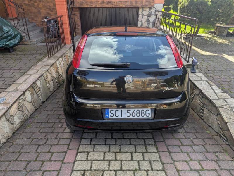ox_fiat-grande-punto-14-skrzynia-7-biegowa-zadbany