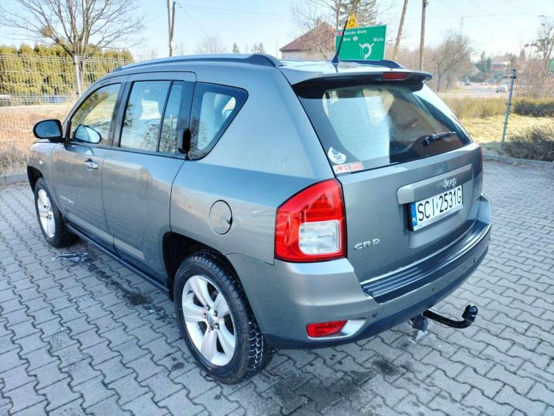 ox_fajny-jeep-compass-za-rozsana-cene