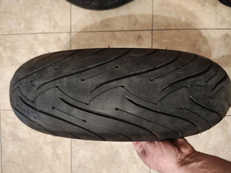 ox_opony-motor-michelin-pilot-road3-zr17
