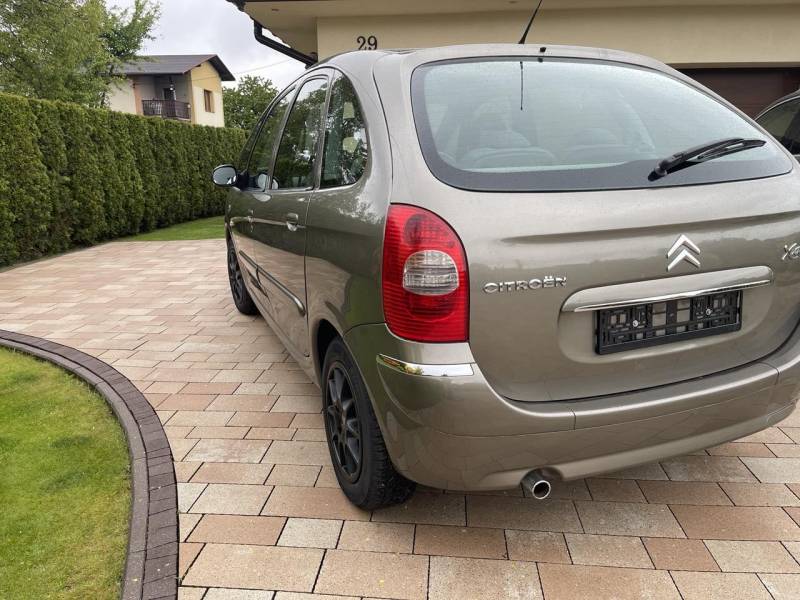ox_citroen-xsara-picasso-16-benzyna-klimatyzacja-rok-2010-130tys-km