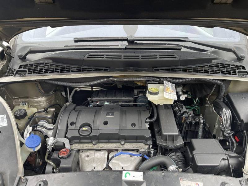 ox_citroen-xsara-picasso-16-benzyna-klimatyzacja-rok-2010-130tys-km