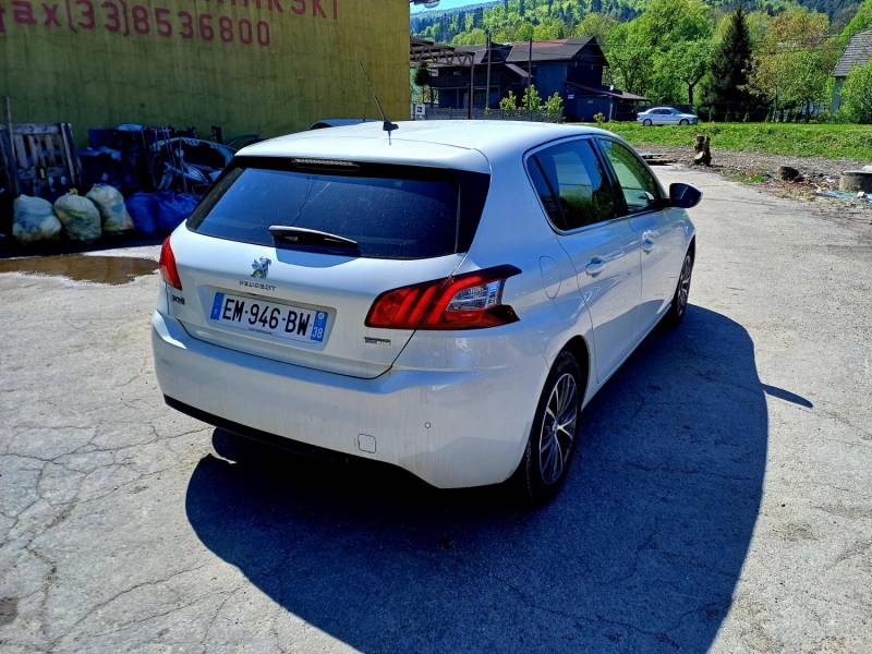 ox_peugeot-308
