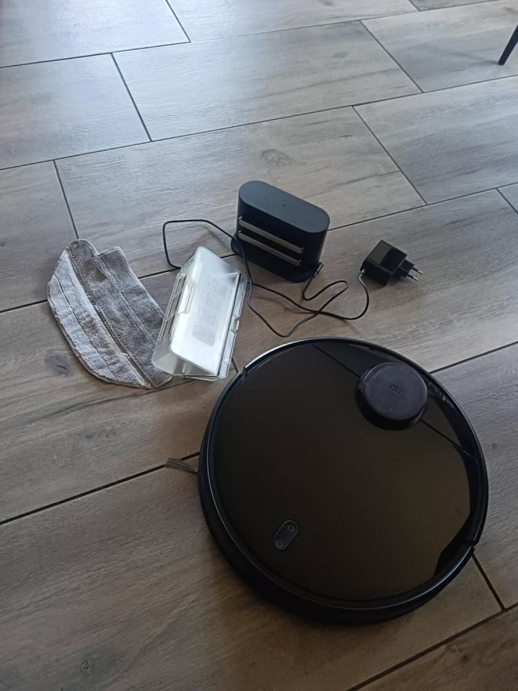 ox_sprzedam-mi-robot-vacuum-mop-p-w-bardzo-dobrym-stanie