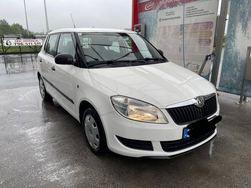 ox_skoda-fabia-12-benzyna-klima